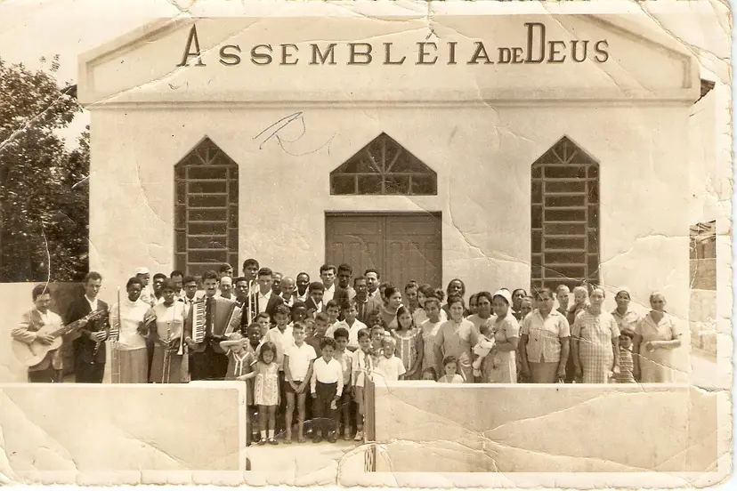 1950 — Crescimento e Desafios